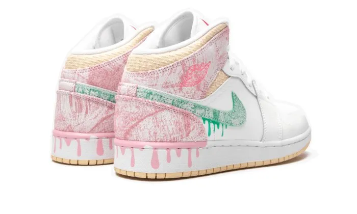 Air Jordan 1 Mid SE Paint Drip