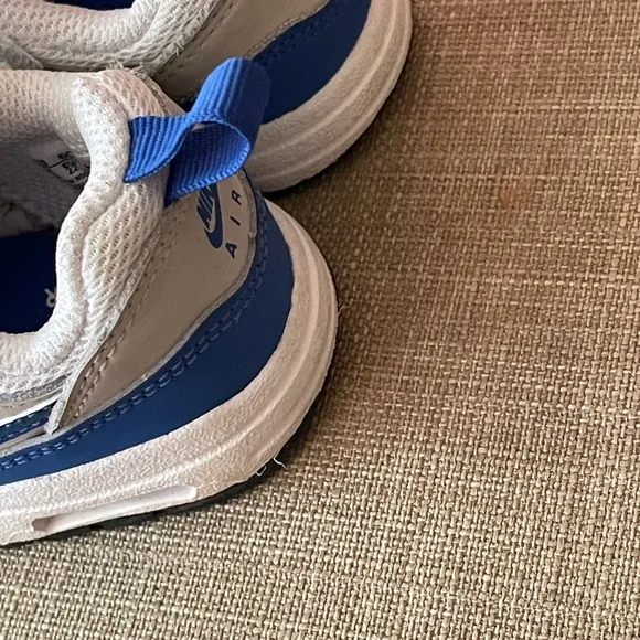 Baby boy Nike sneakers