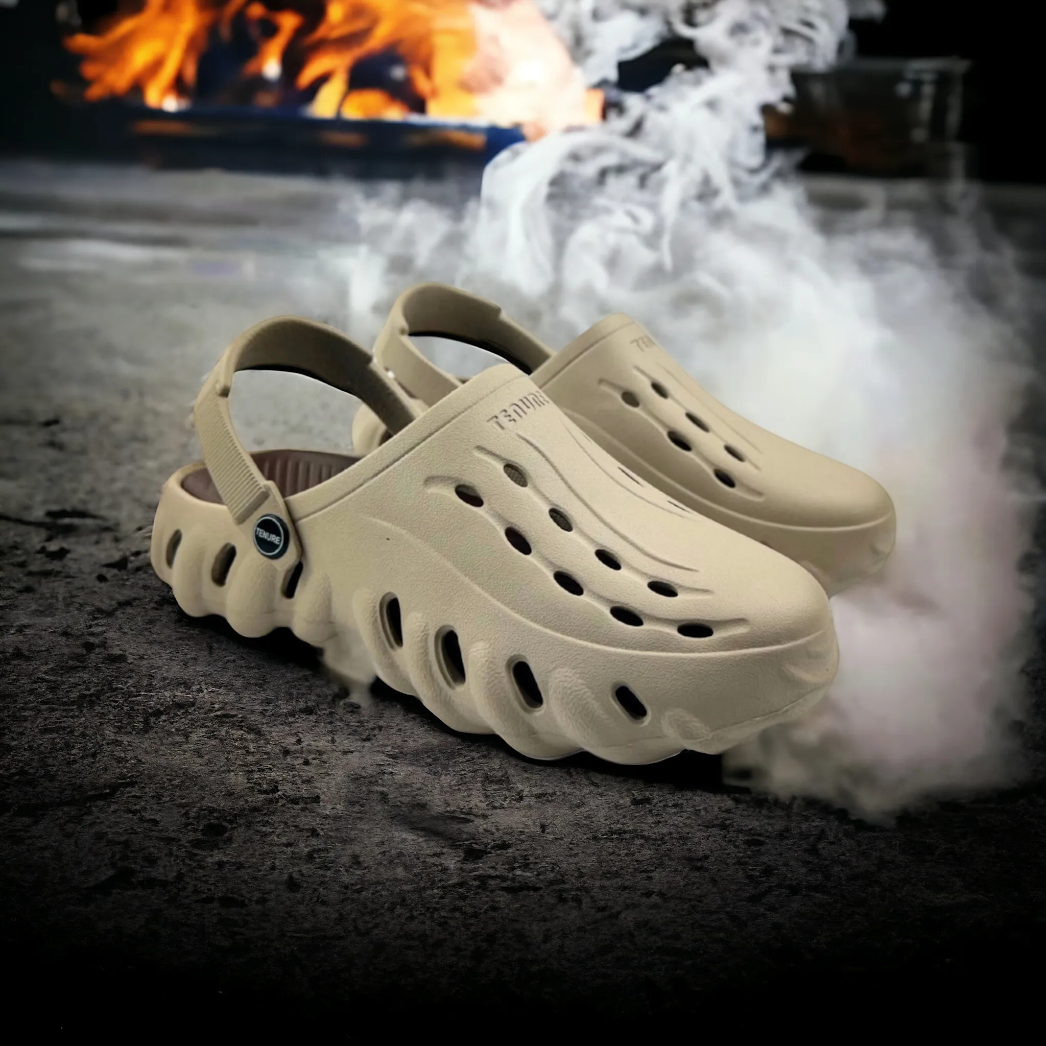 Chunky Breathable Echo Clogs