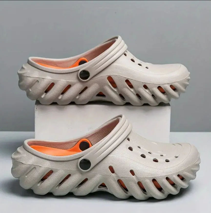 Chunky Breathable Echo Clogs