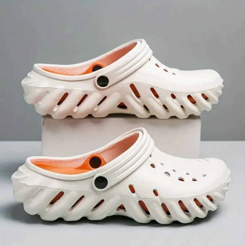 Chunky Breathable Echo Clogs