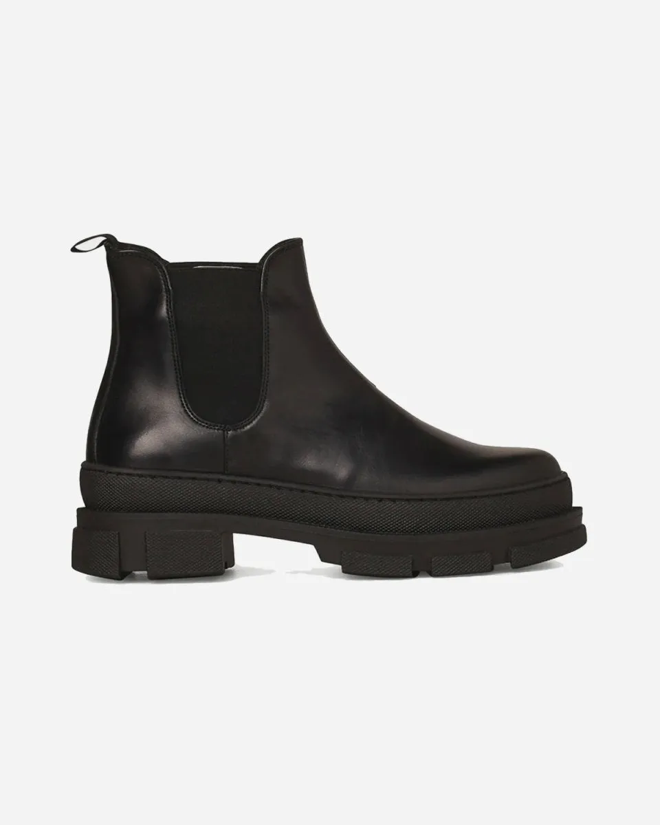 Irean Chelsea -  Black