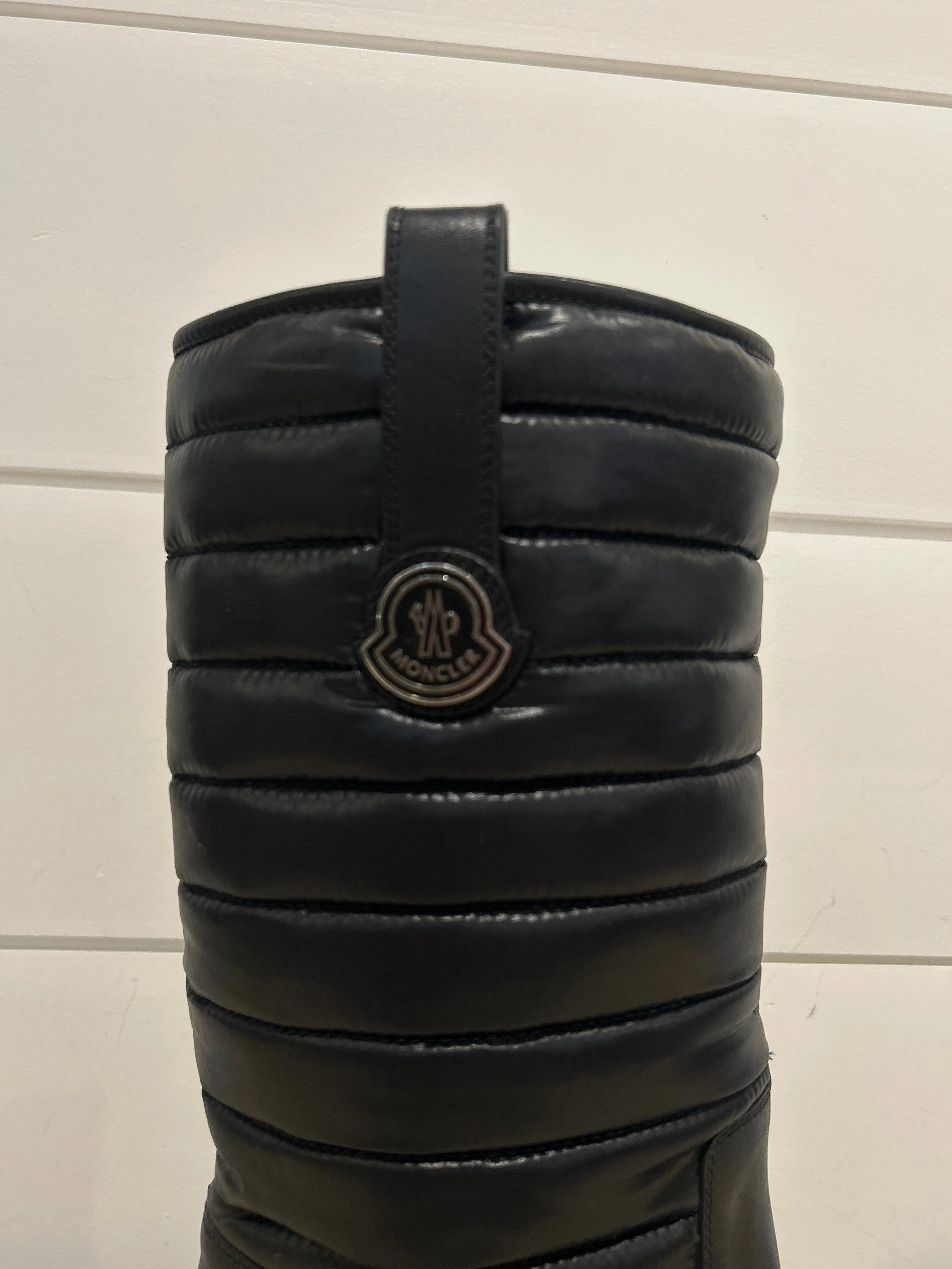 Moncler Black Quilted Puffer Boots (size 40)