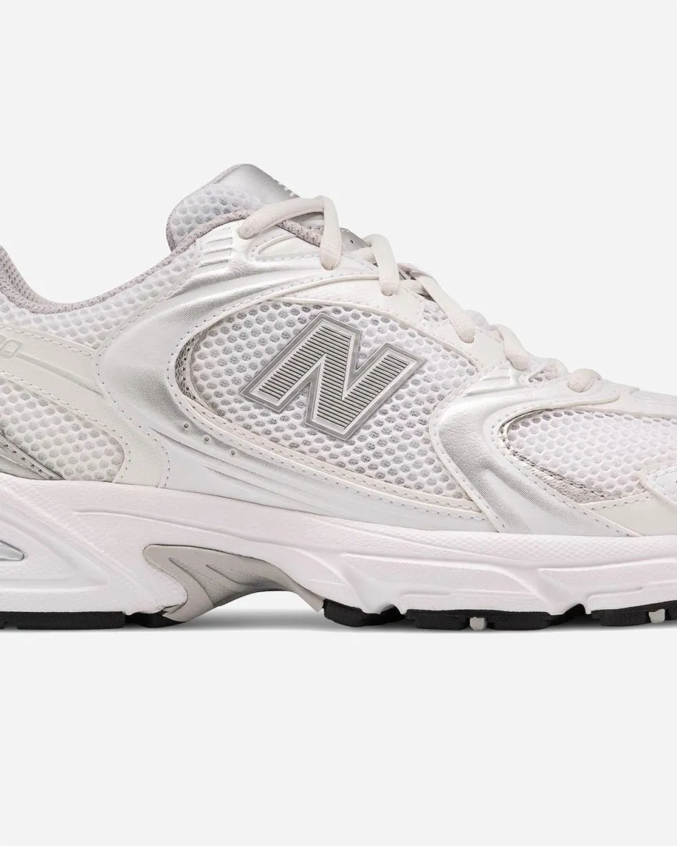 MR530AD - White/Silver Metallic