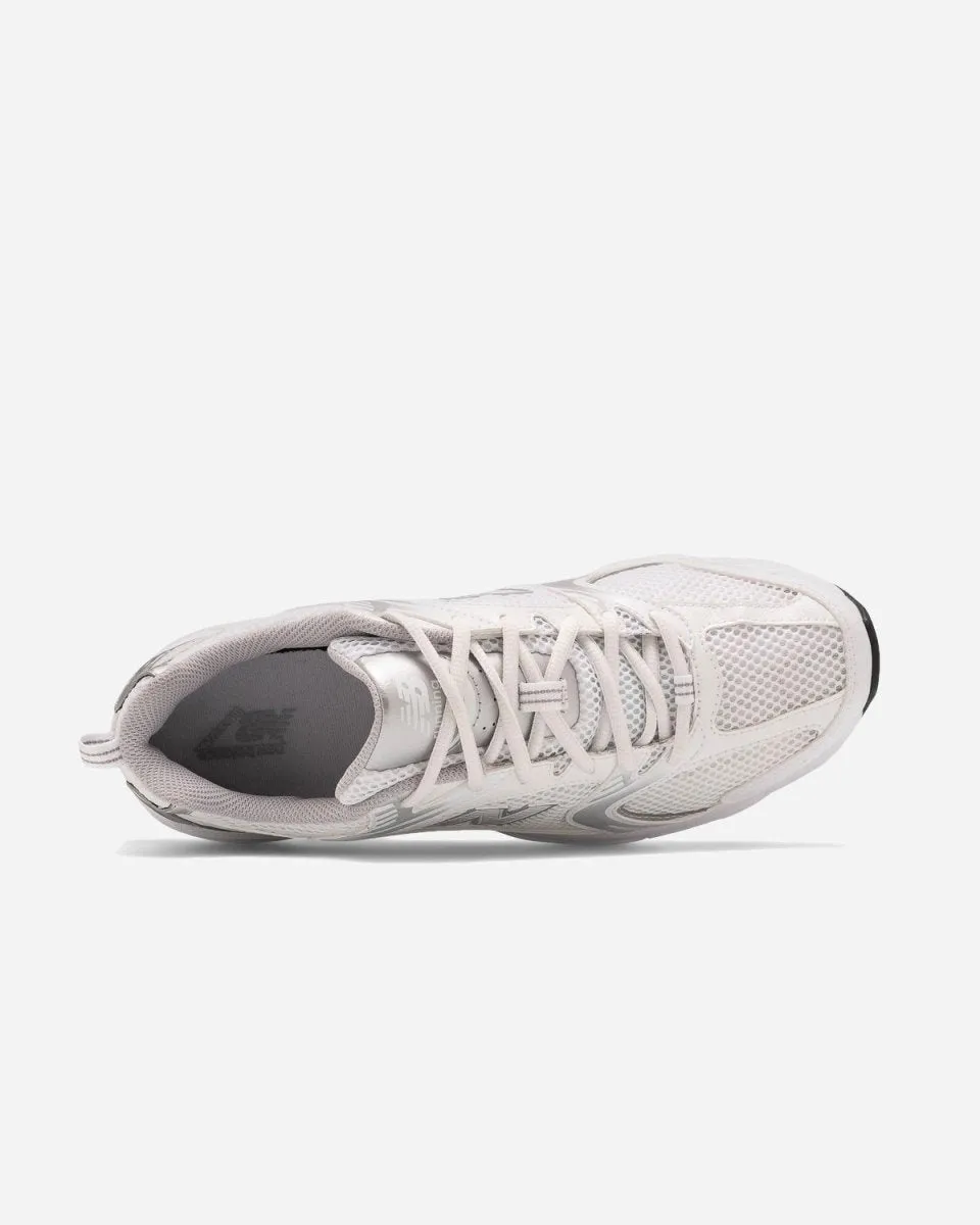 MR530AD - White/Silver Metallic