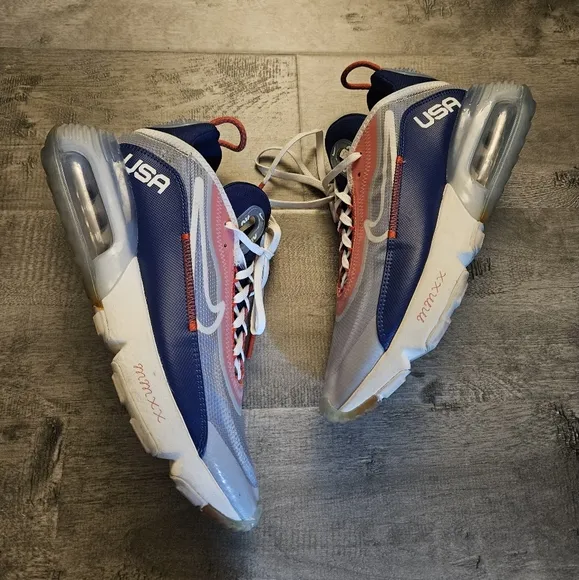 Nike Mens Sneakers