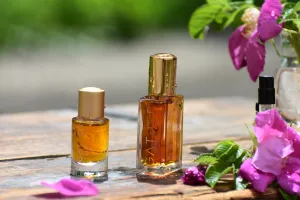 RAINWATER ROSE - Natural Botanical Eau de Toilette | Fresh Blooming Roses hand gathered at the Ocean