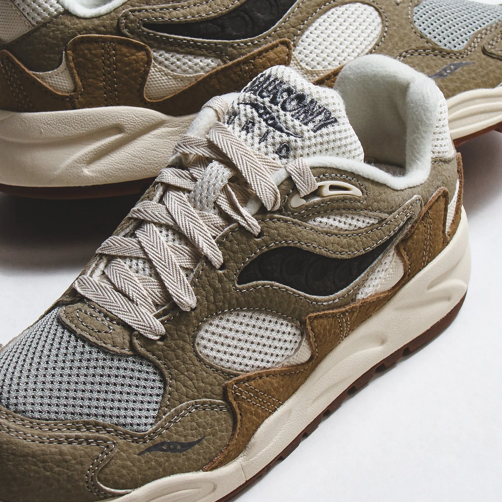 Saucony Men Grid Shadow 2 Sand Sage S70799-1
