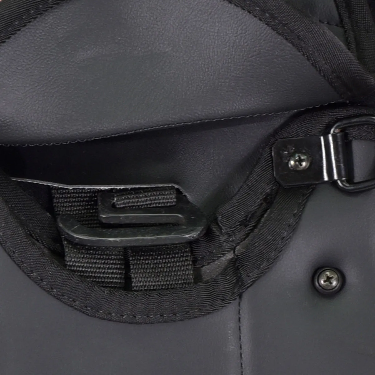 Status Pony Pad Mounted