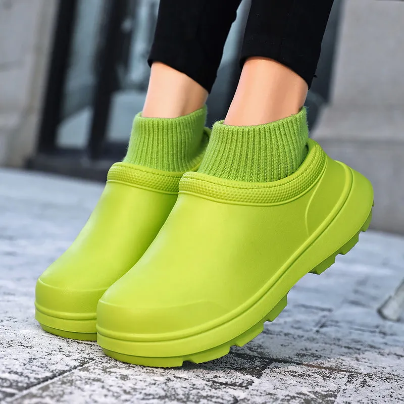 ThermaSole Soft Clogs – Comfortable and Cozy Footwear for Every Day